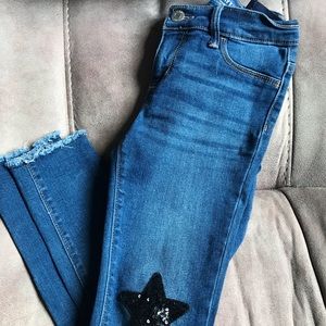 Old Navy Jeans: With sequined knee patch size 8